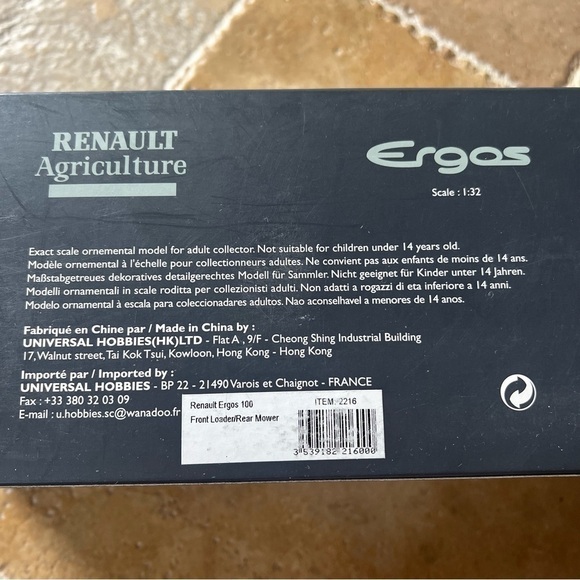 Universal Hobbies Renault Ergos 100 Tractor 1:32 Scale Die-Cast Model โ Rare - Picture 10 of 10